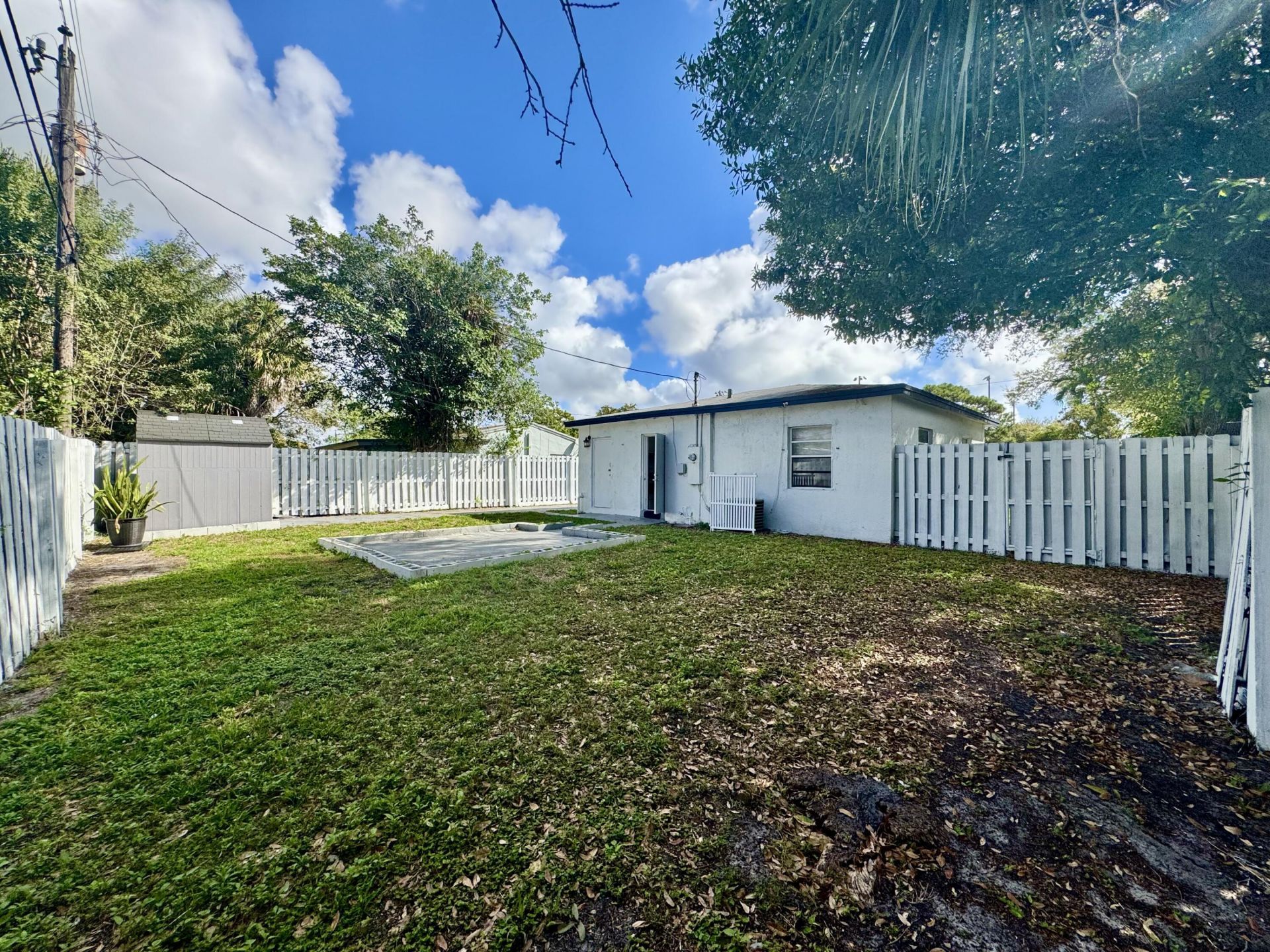 839 NW 16th Terrace, Fort Lauderdale, FL 33311 Photo