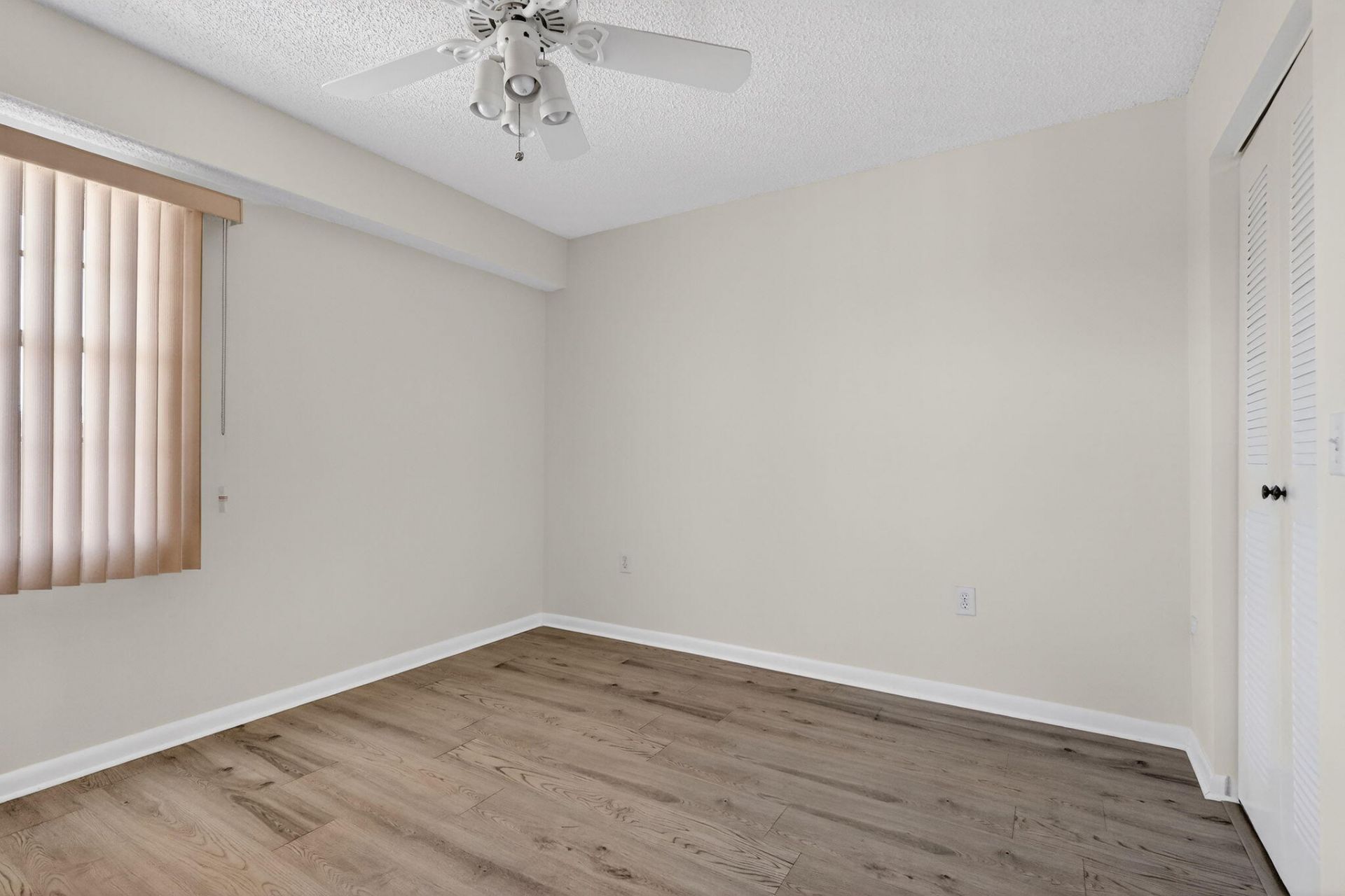 13255 SW 16th Court, Unit 404k, Pembroke Pines, FL 33027 Photo