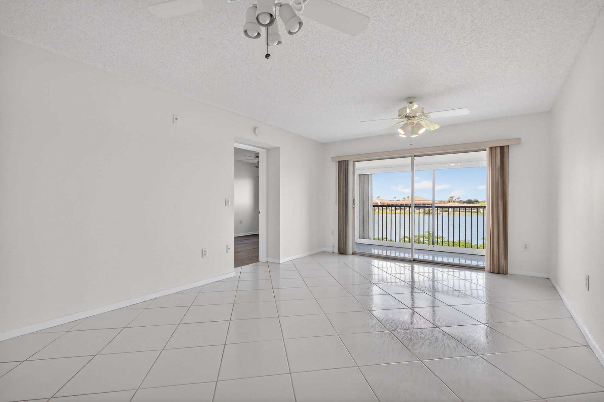 13255 SW 16th Court, Unit 404k, Pembroke Pines, FL 33027 Photo