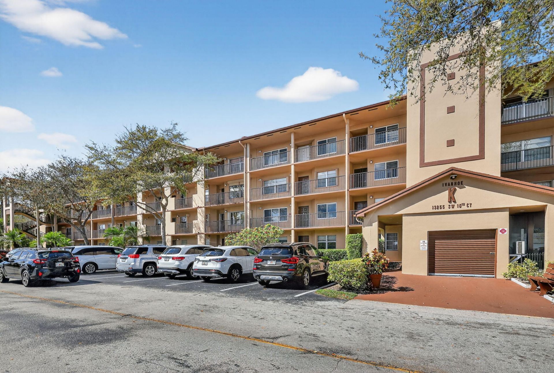 13255 SW 16th Court, Unit 404k, Pembroke Pines, FL 33027 Photo