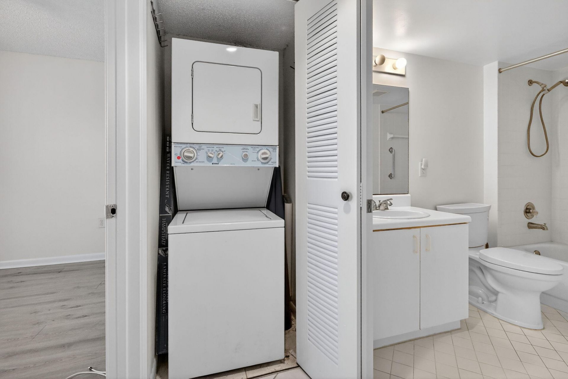 13255 SW 16th Court, Unit 404k, Pembroke Pines, FL 33027 Photo