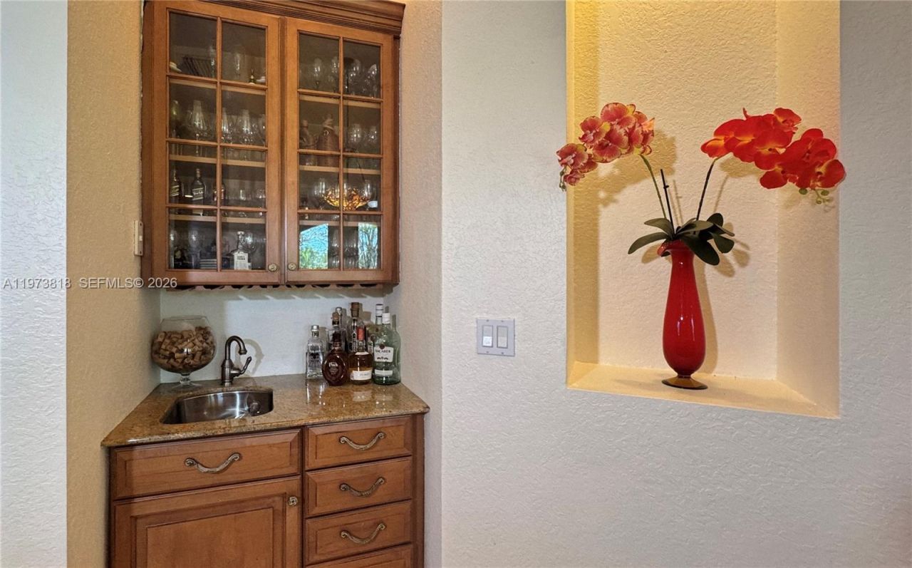 20401 SW 184 St , Miami, FL 33187 Photo