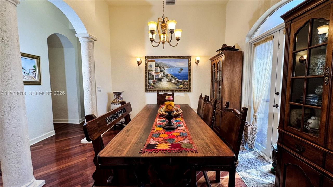 20401 SW 184 St , Miami, FL 33187 Photo