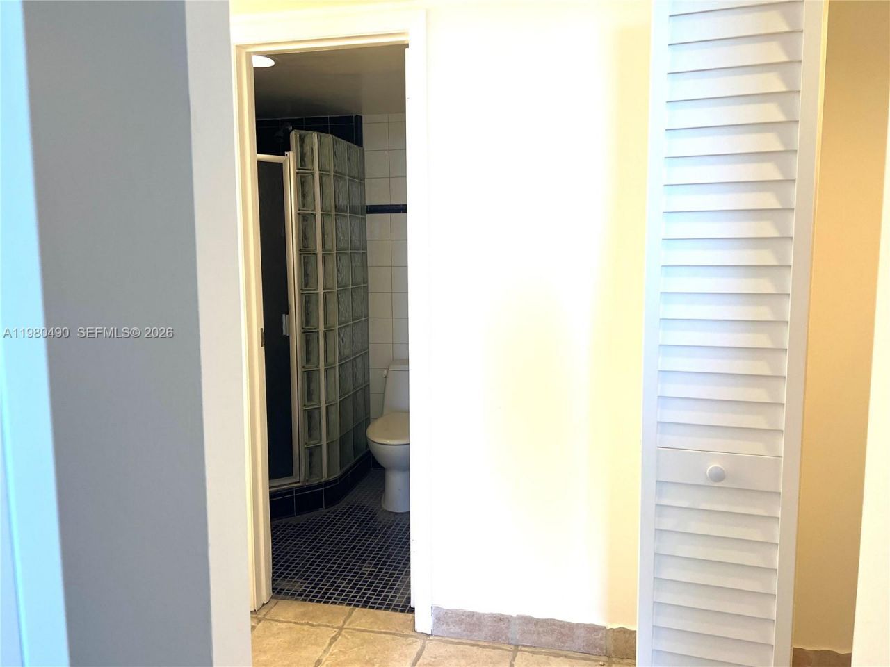 3475 N Country Club Dr , Unit 716, Aventura, FL 33180 Photo