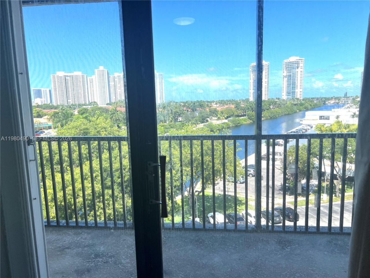 3475 N Country Club Dr , Unit 716, Aventura, FL 33180 Photo