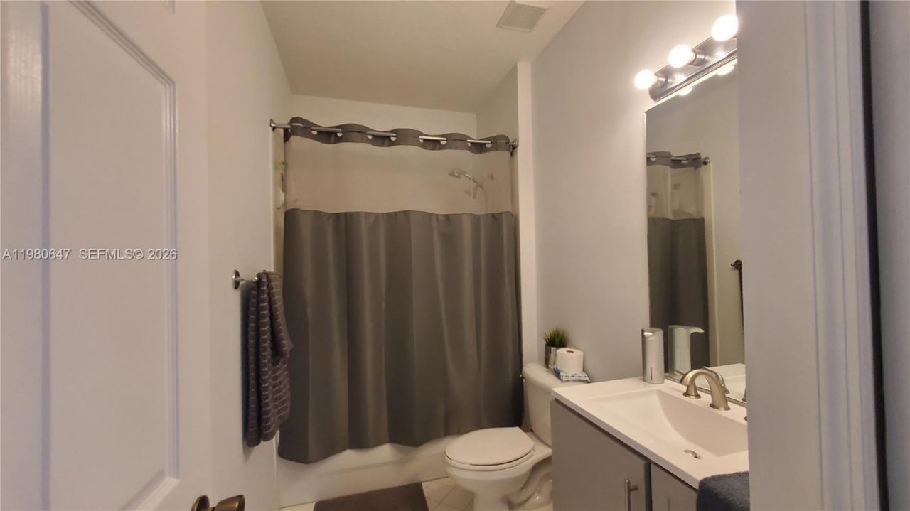 1225 NE 32nd Ave, Homestead, FL 33033 Photo