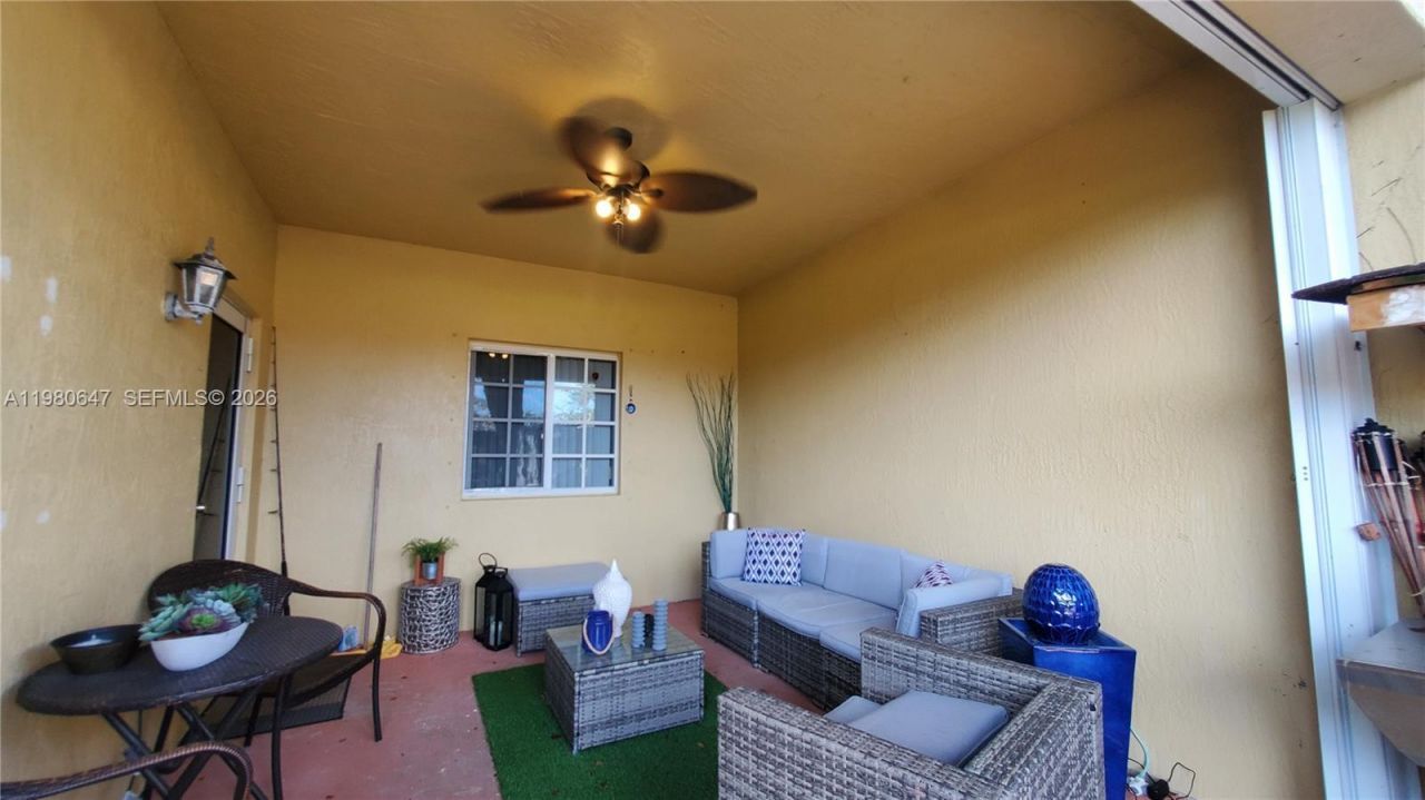 1225 NE 32nd Ave, Homestead, FL 33033 Photo