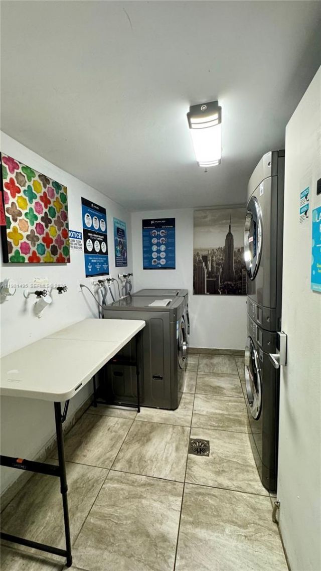 1559 Michigan Ave, Unit 305, Miami Beach, FL 33139 Photo