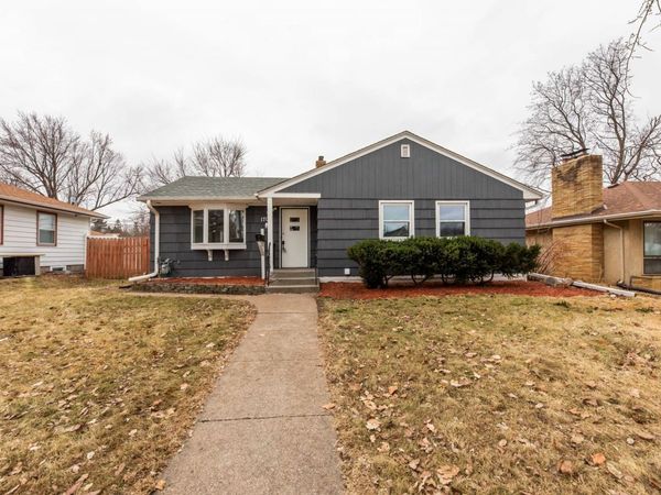 1700 Sherwood Avenue, Saint Paul, MN 55106
