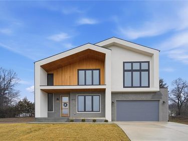 2614 NW 84th Terrace, Kansas City, MO 64154