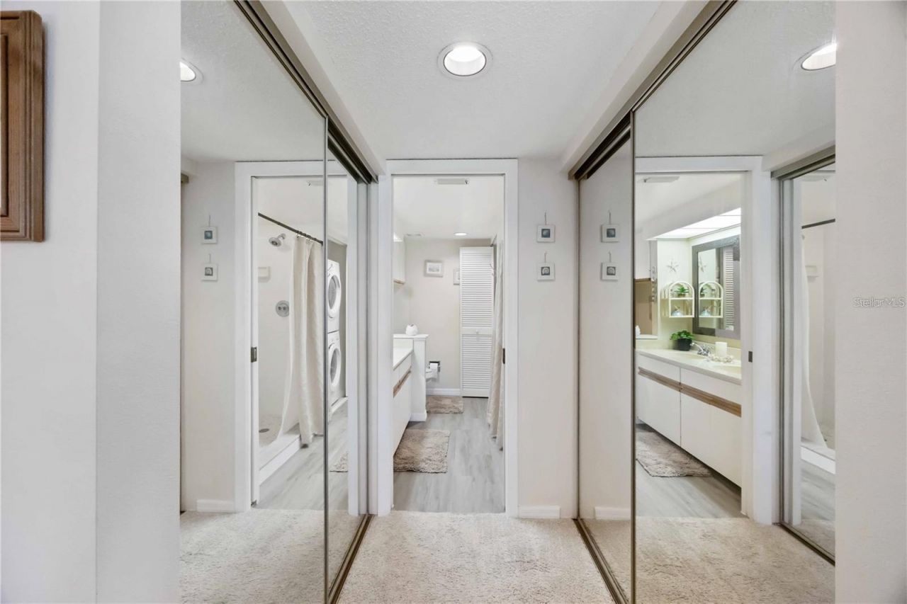 433 Cerromar Lane , Unit 440, Venice, FL 34293 Photo