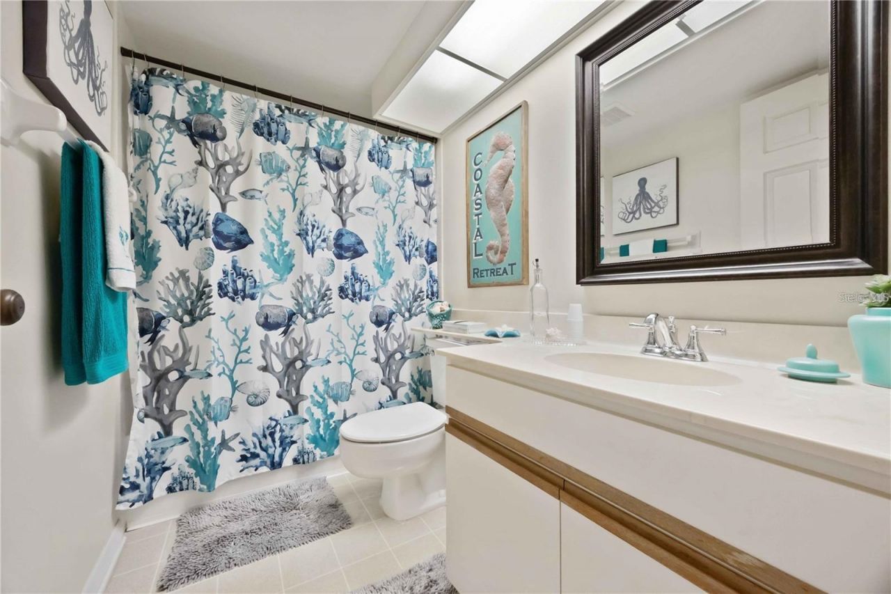 433 Cerromar Lane, Unit 440, Venice, FL 34293 Photo