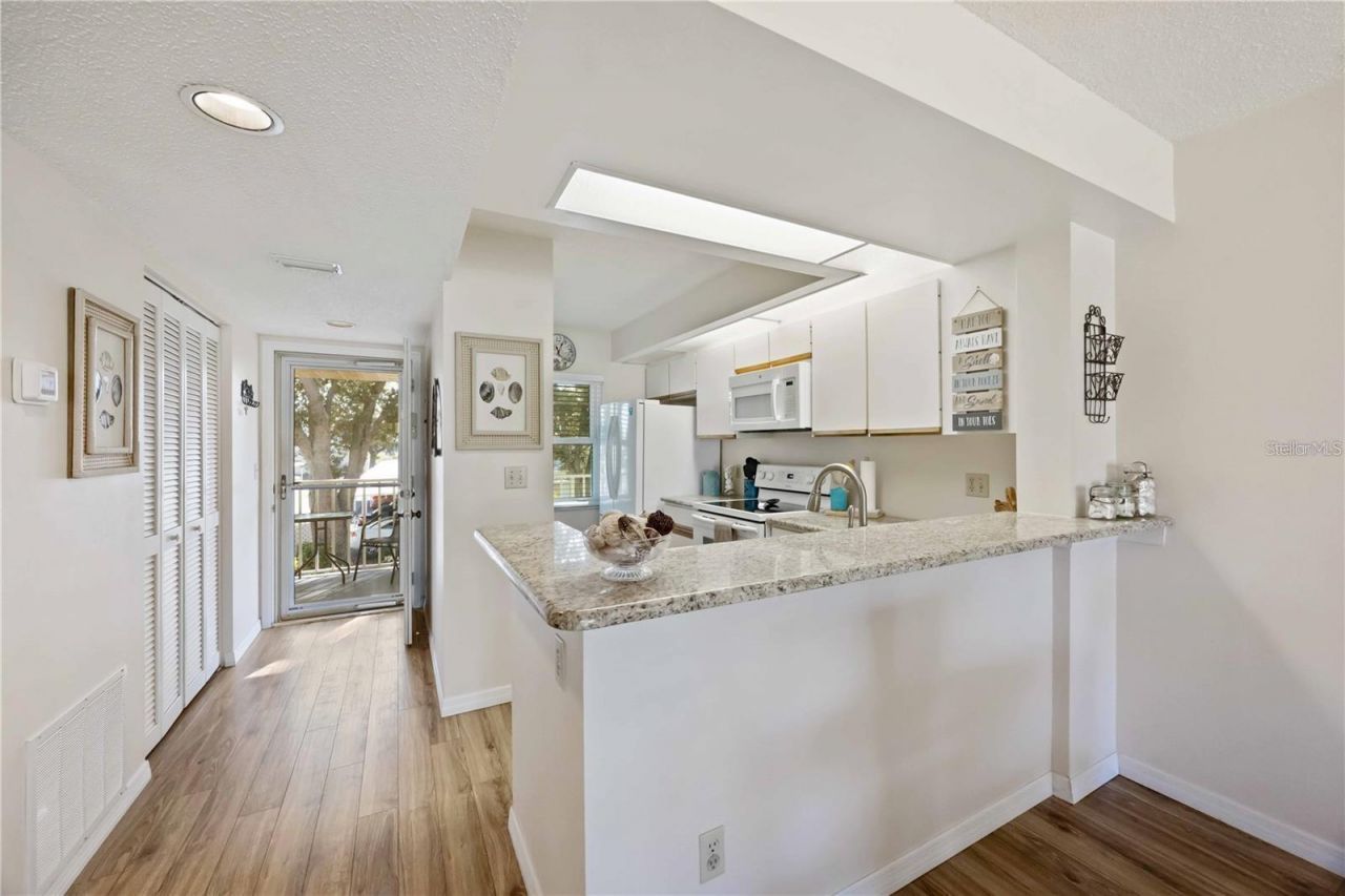 433 Cerromar Lane , Unit 440, Venice, FL 34293 Photo