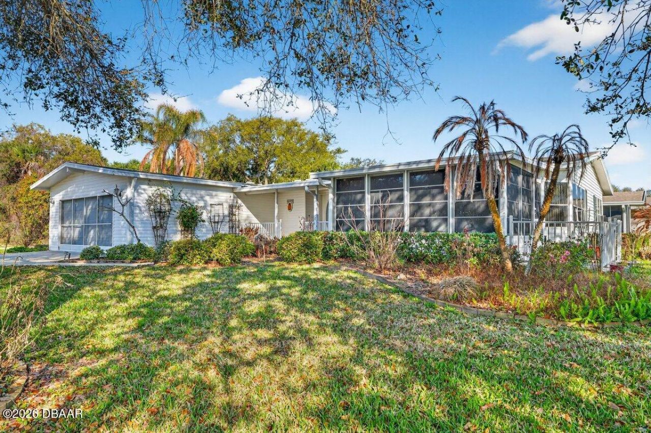 332 Marsh Landing Loop, Oak Hill, FL 32759 Photo