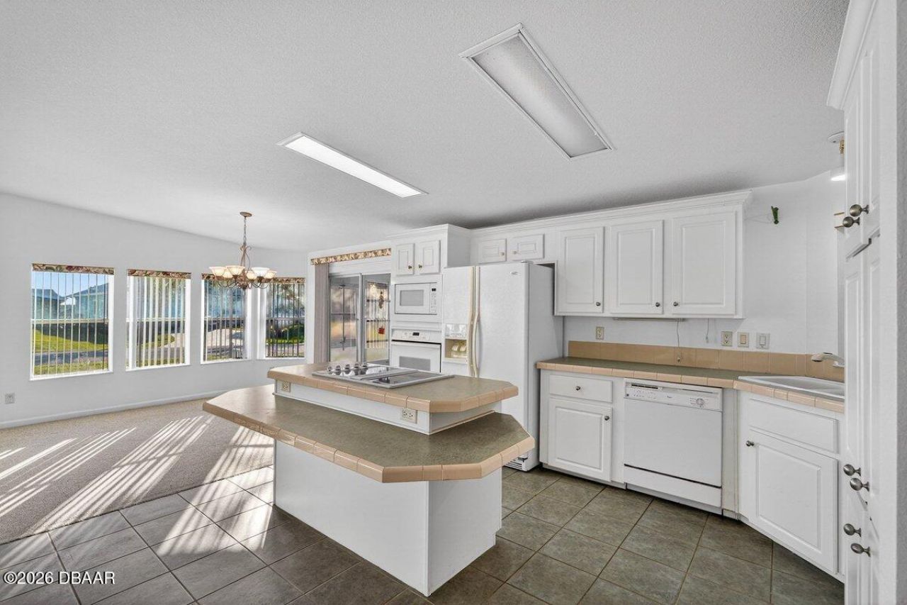 332 Marsh Landing Loop, Oak Hill, FL 32759 Photo