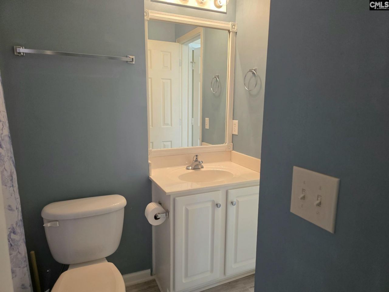 101 Weatherstone Road  Photo 6