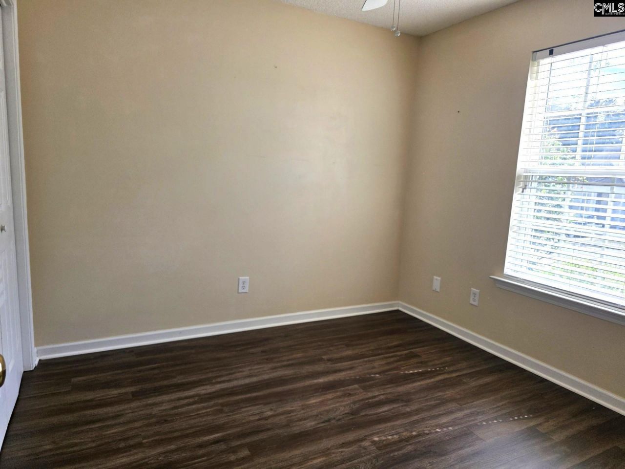 101 Weatherstone Road  Photo 8