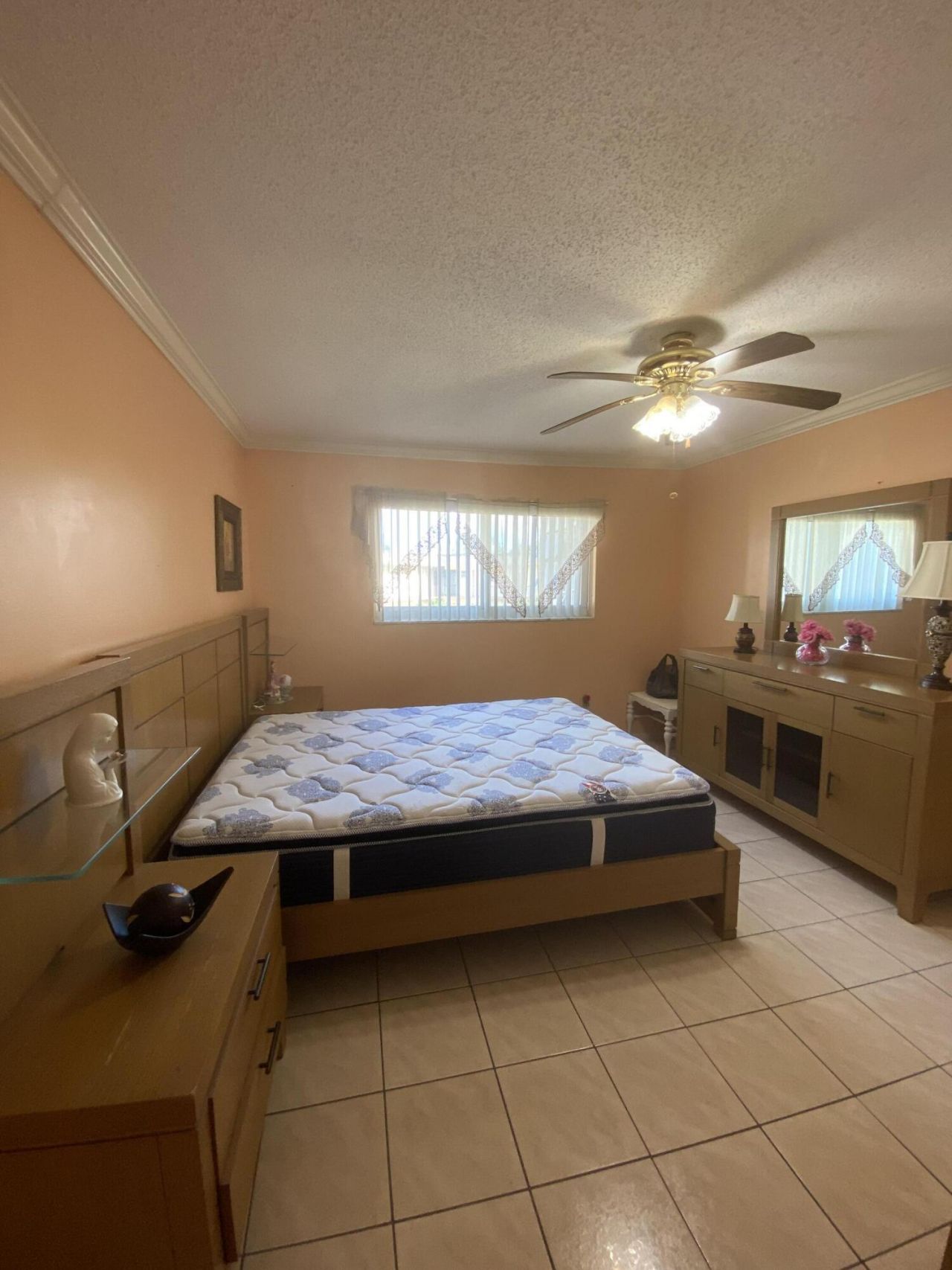 715 Lori Drive, Unit 302, Palm Springs, FL 33461 Photo