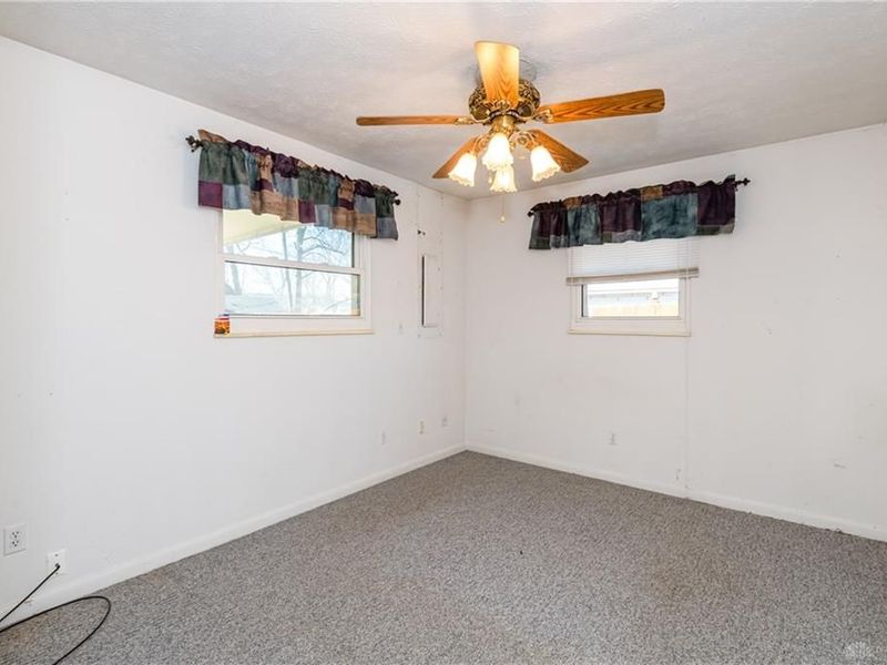 5760 Kitridge Road, Dayton, OH 45424 Photo 9