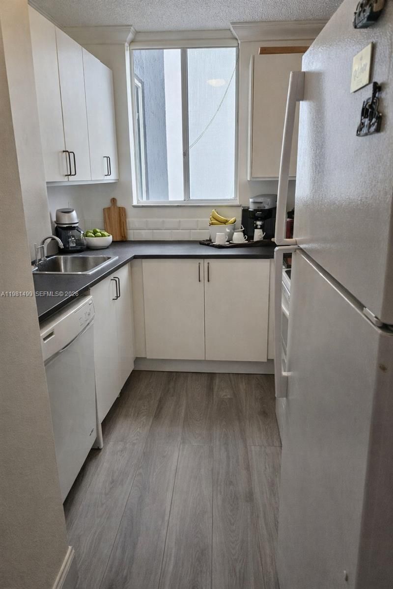 126 SW 17th Rd , Unit 407, Miami, FL 33129 Photo