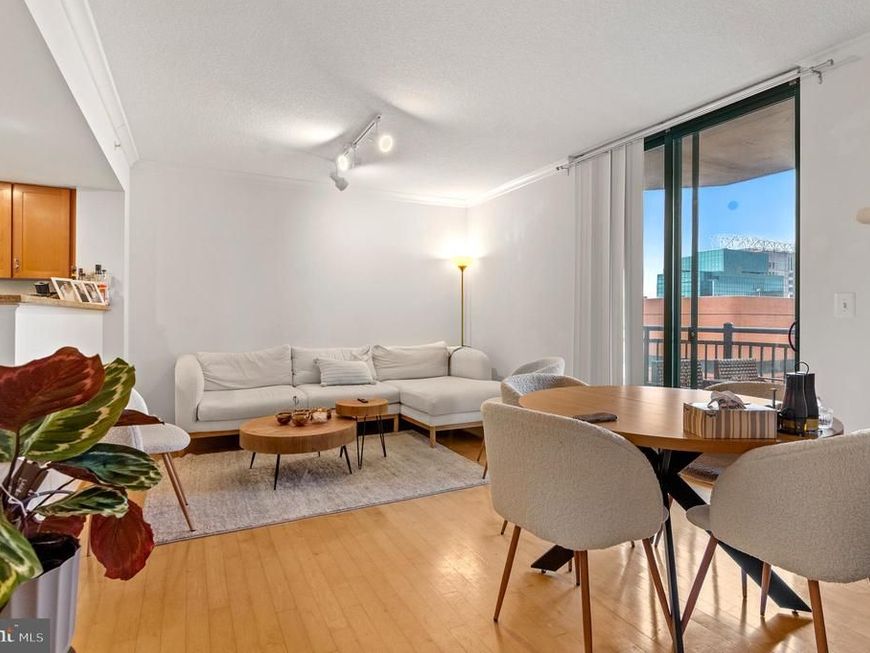 414 Water Street, Unit 2504, Baltimore, MD 21202 Main Photo