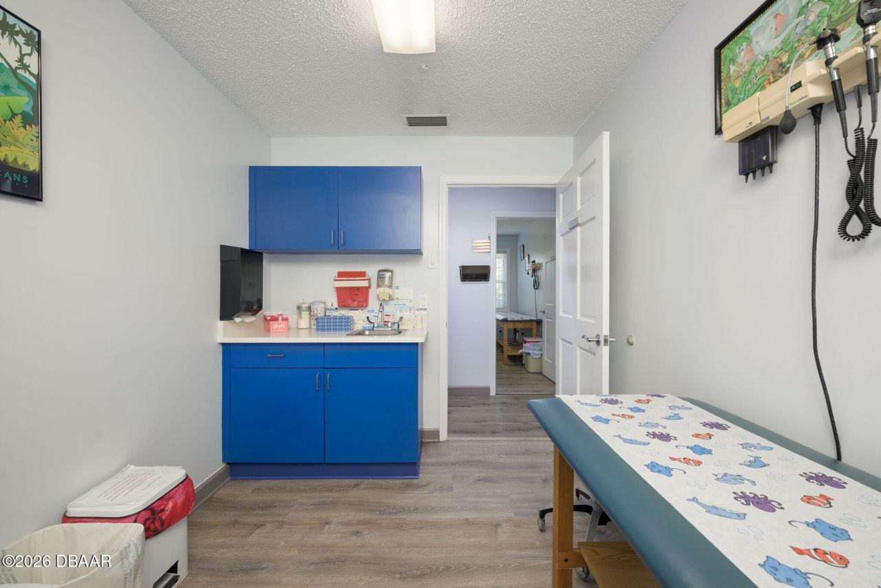 750 W Granada Boulevard, Ormond Beach, FL 32174 Photo