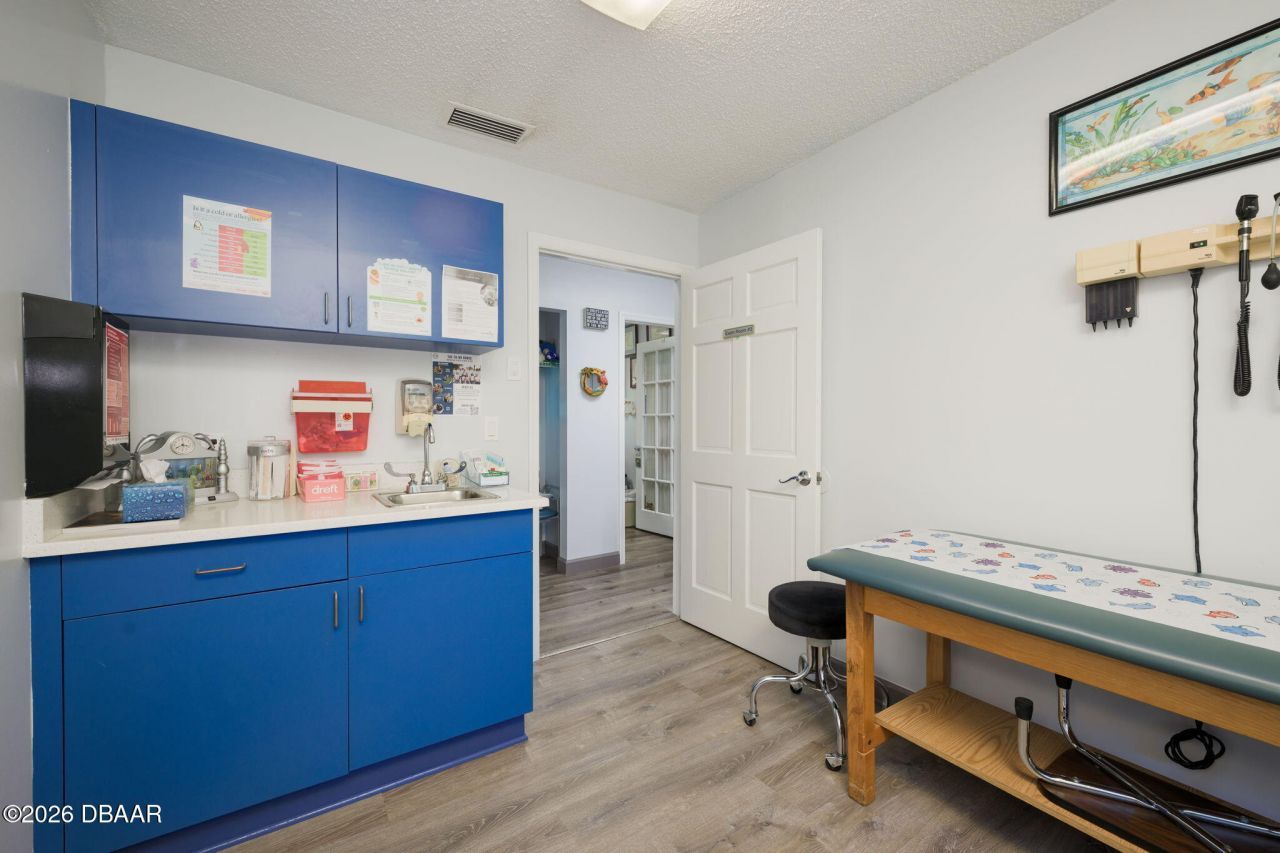 750 W Granada Boulevard, Ormond Beach, FL 32174 Photo