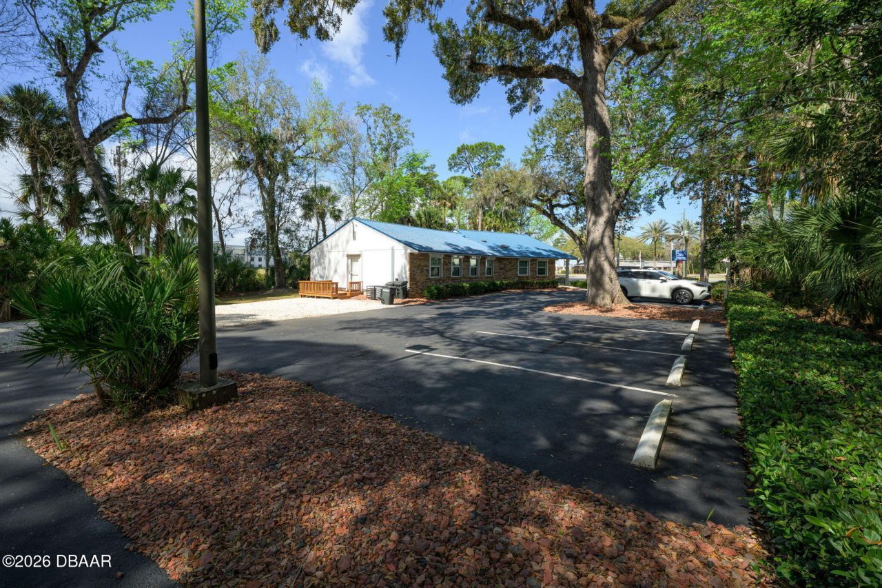 750 W Granada Boulevard, Ormond Beach, FL 32174 Photo