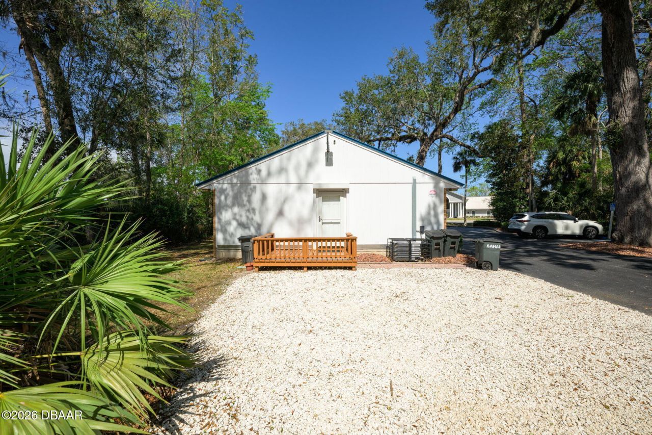 750 W Granada Boulevard, Ormond Beach, FL 32174 Photo