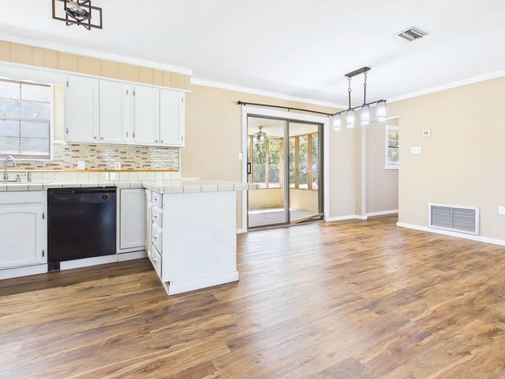 1947 Taylor Drive, Perry, FL 32347 Photo