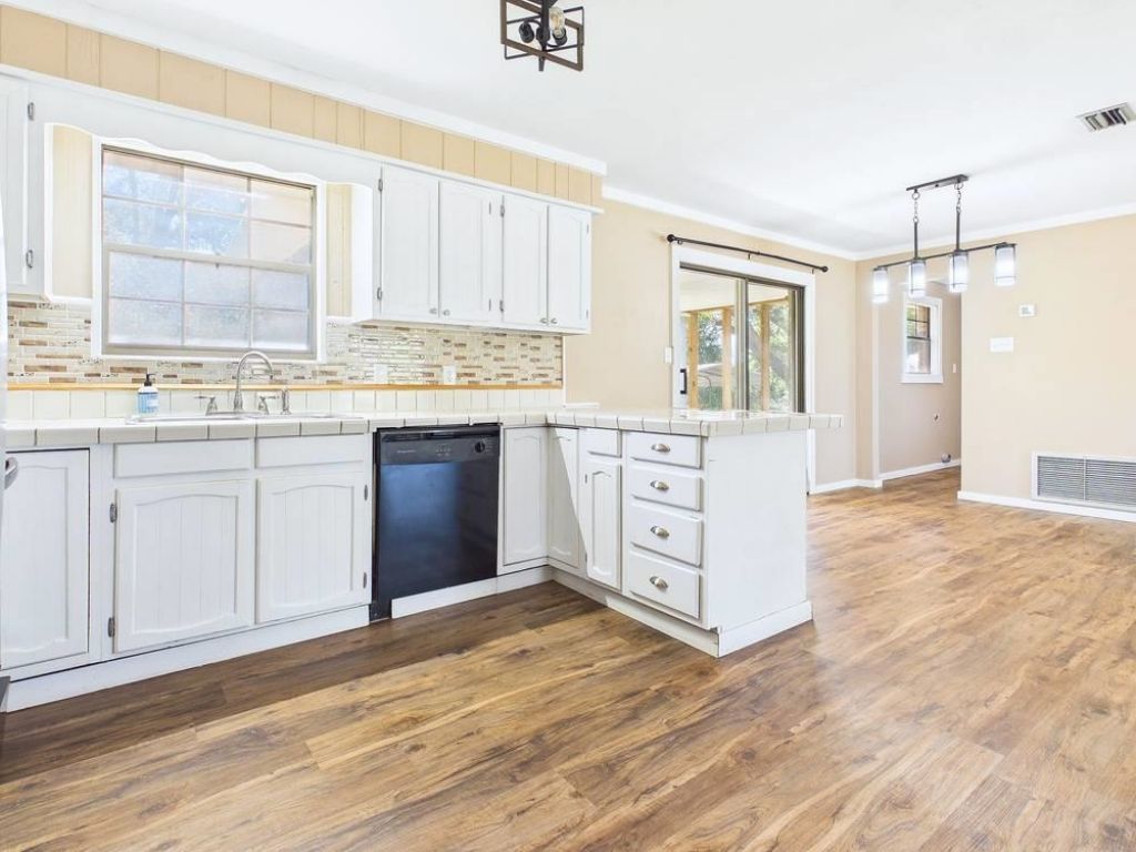 1947 Taylor Drive, Perry, FL 32347 Photo