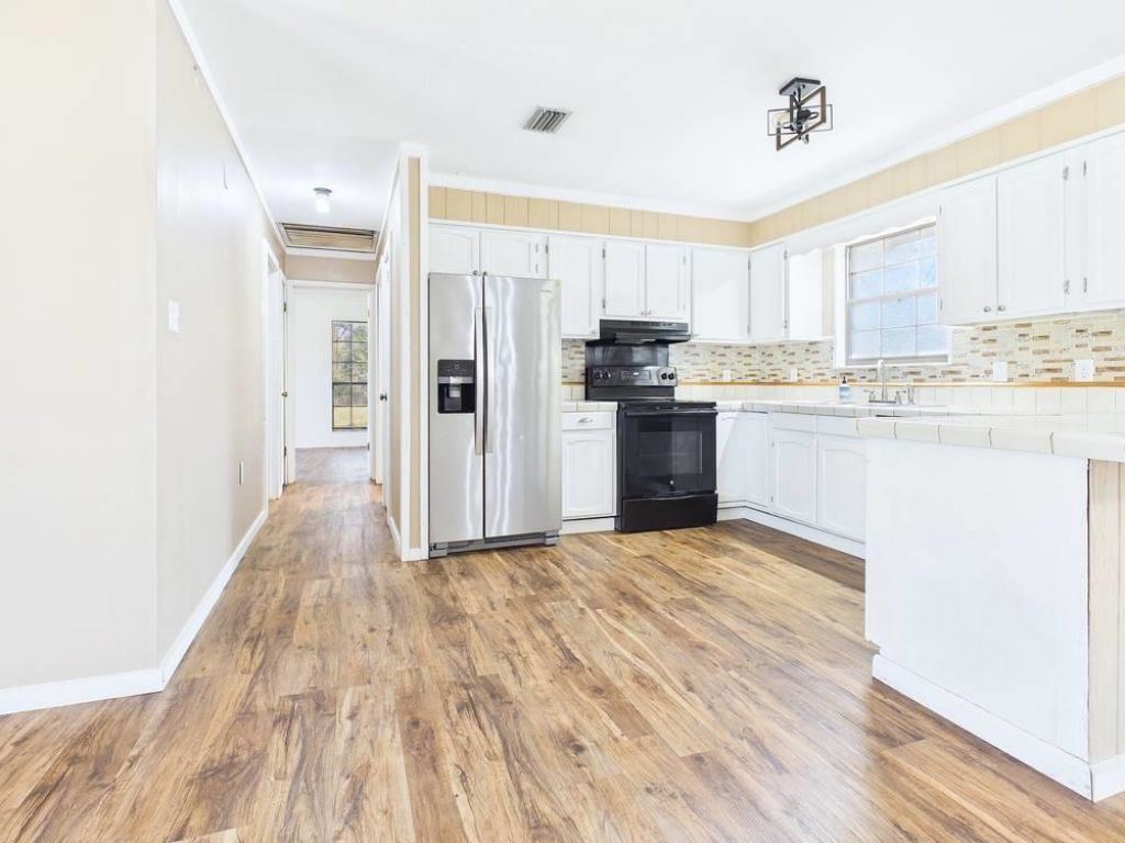 1947 Taylor Drive, Perry, FL 32347 Photo