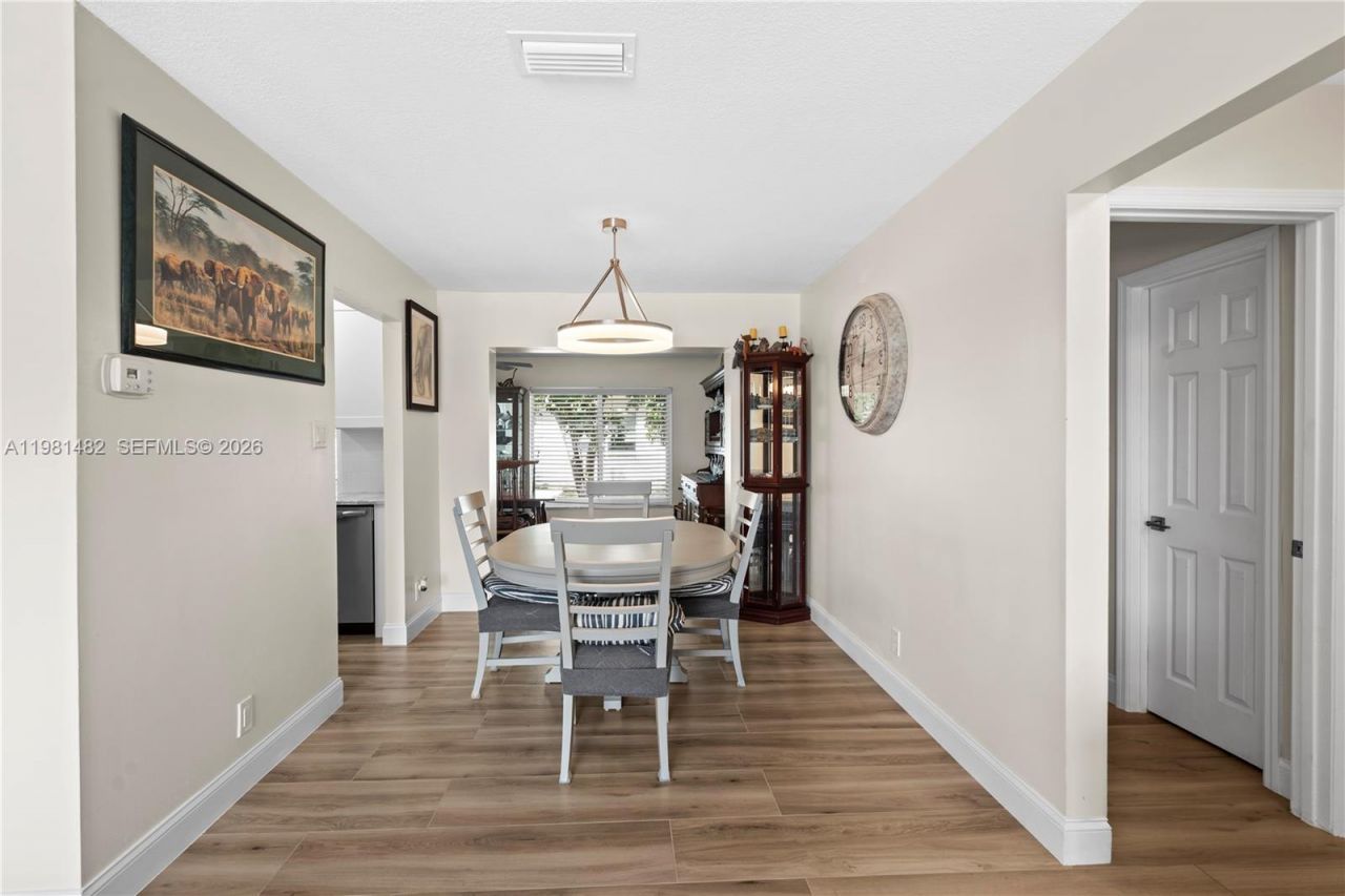 6945 NW 17th St , Margate, FL 33063 Photo