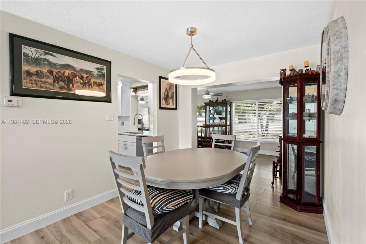 6945 NW 17th St, Margate, FL 33063 Photo