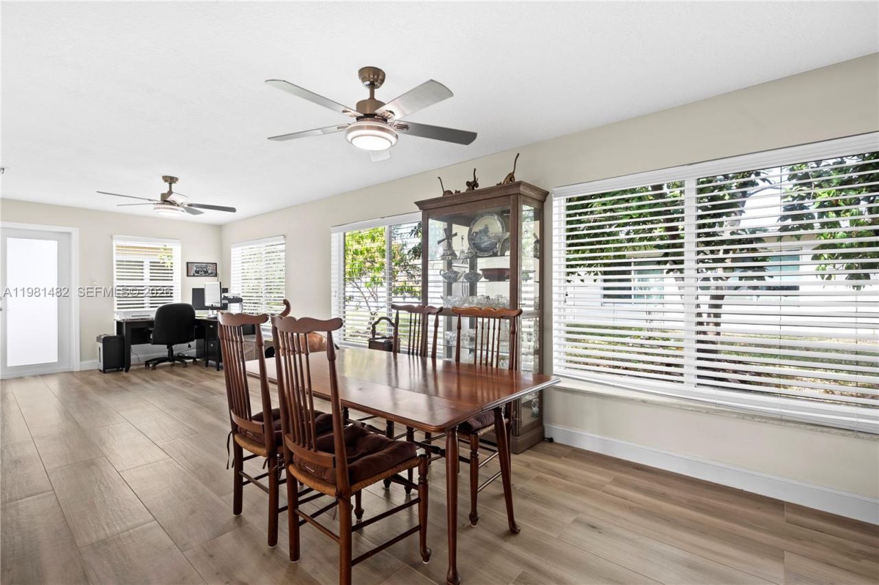 6945 NW 17th St, Margate, FL 33063 Photo