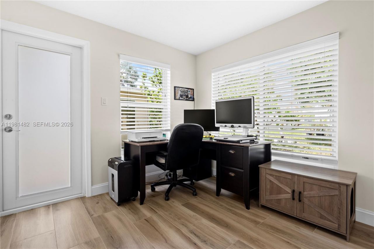 6945 NW 17th St , Margate, FL 33063 Photo