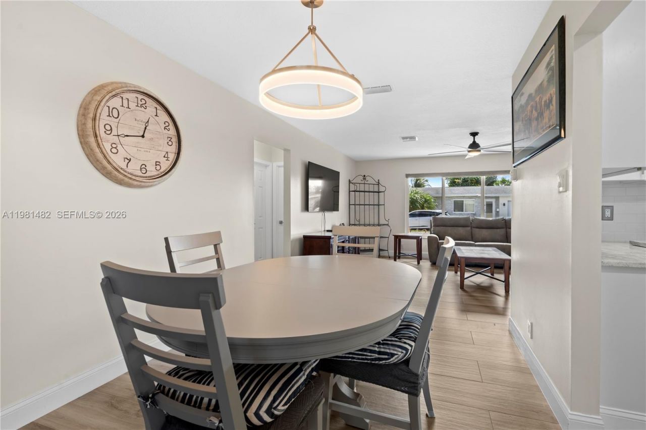 6945 NW 17th St , Margate, FL 33063 Photo