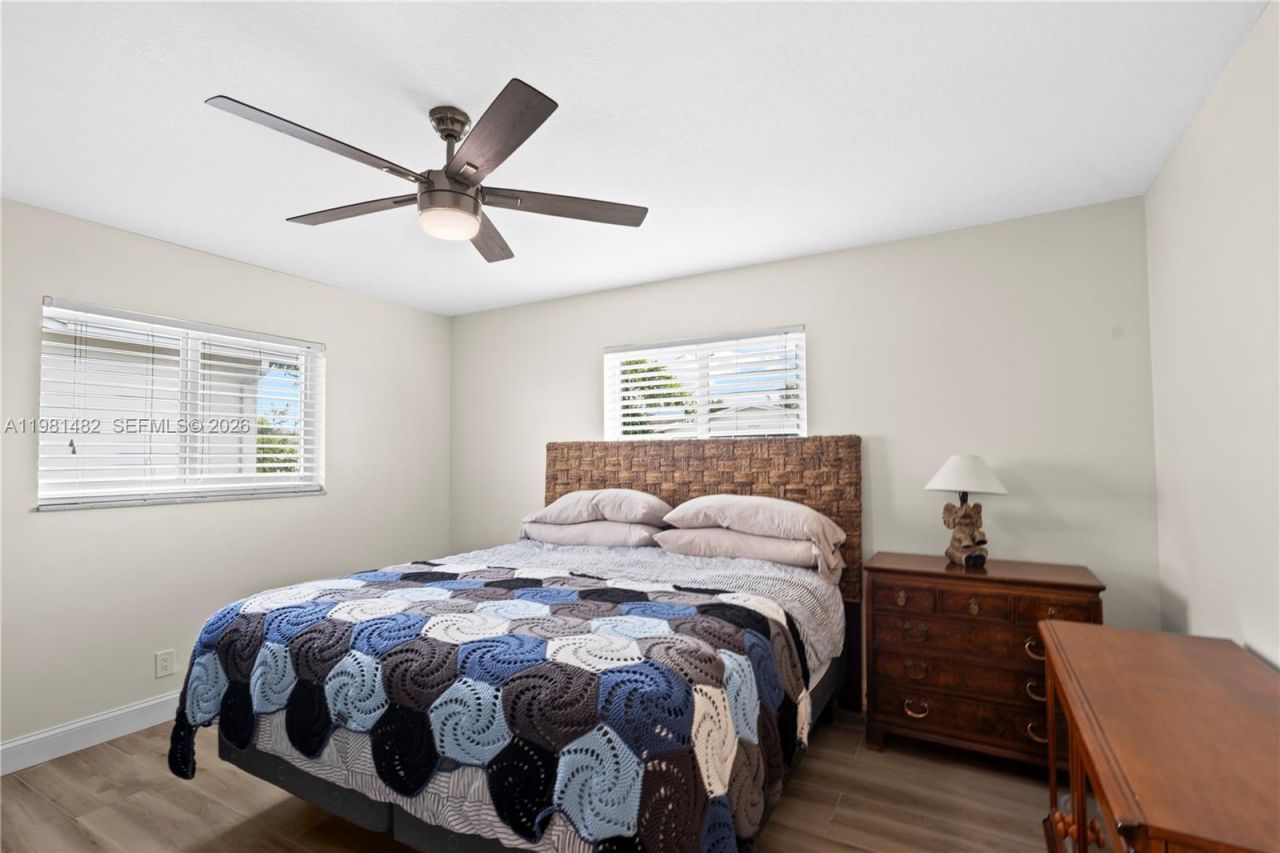 6945 NW 17th St, Margate, FL 33063 Photo