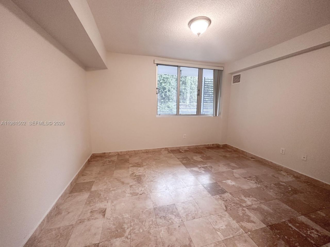 3339 Virginia St , Unit 304, Miami, FL 33133 Photo