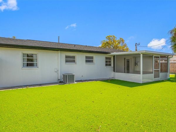 4916 CARLYLE ROAD, TAMPA, FL 33615