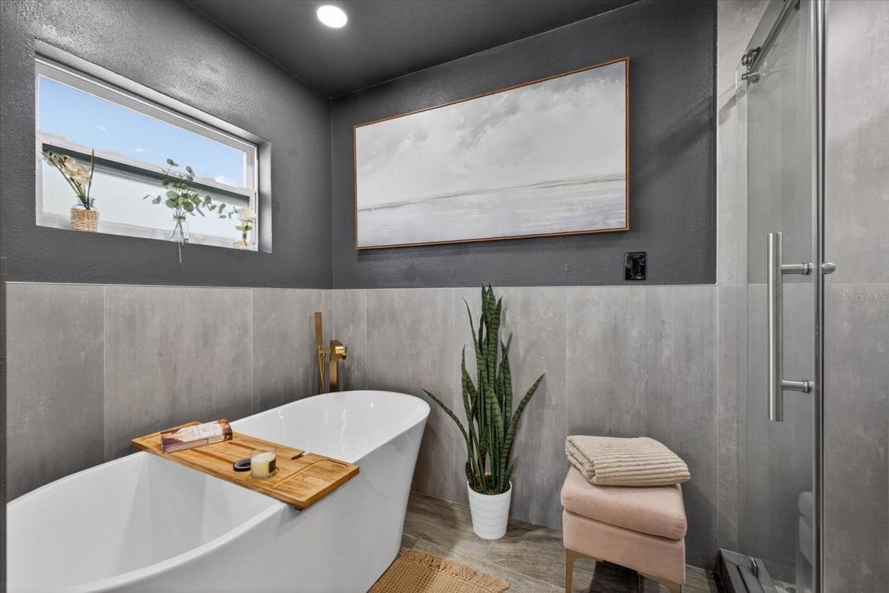 16111 5th Street E, Redington Beach, FL 33708 Photo