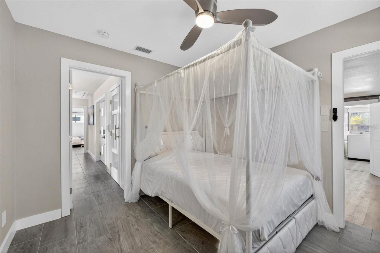 16111 5th Street E, Redington Beach, FL 33708 Photo