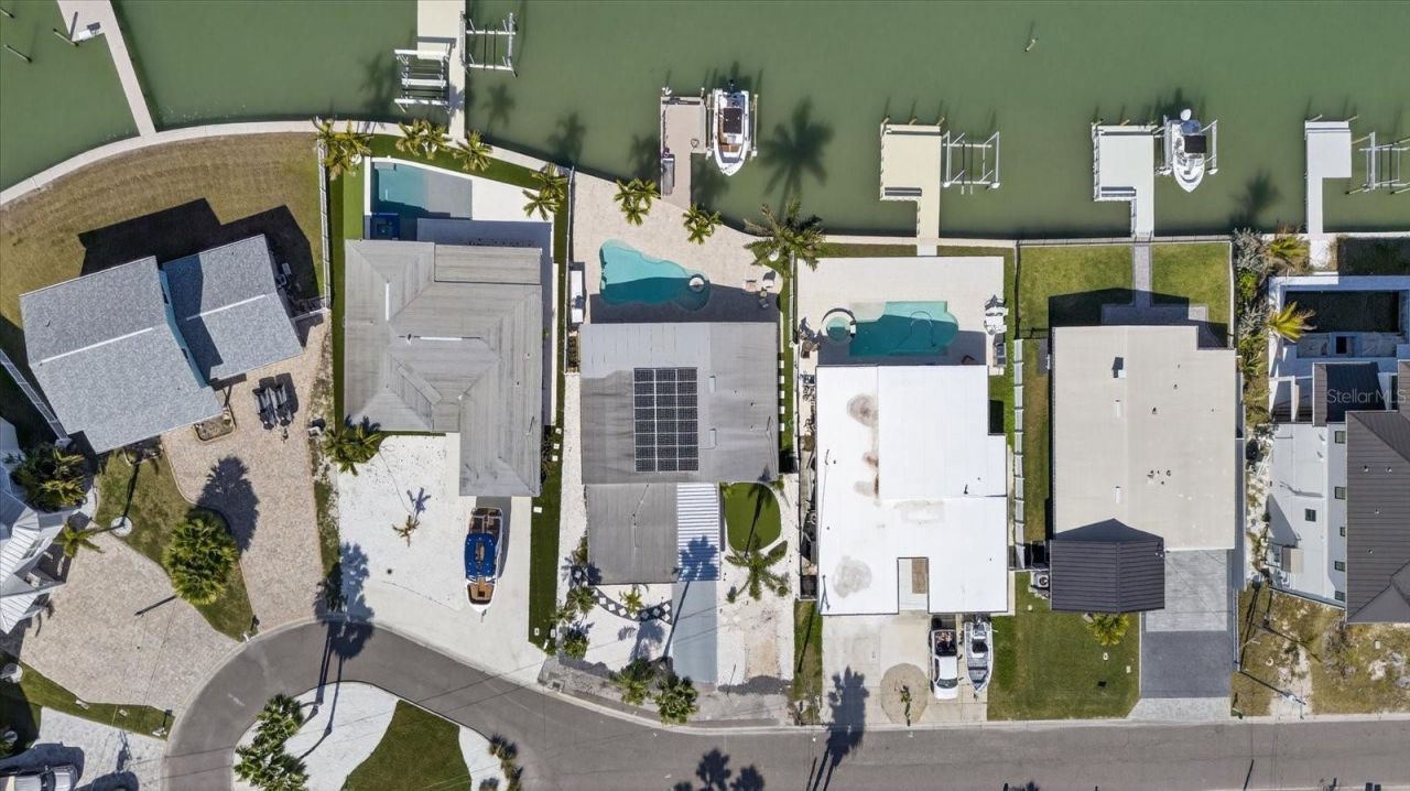 16111 5th Street E, Redington Beach, FL 33708 Photo