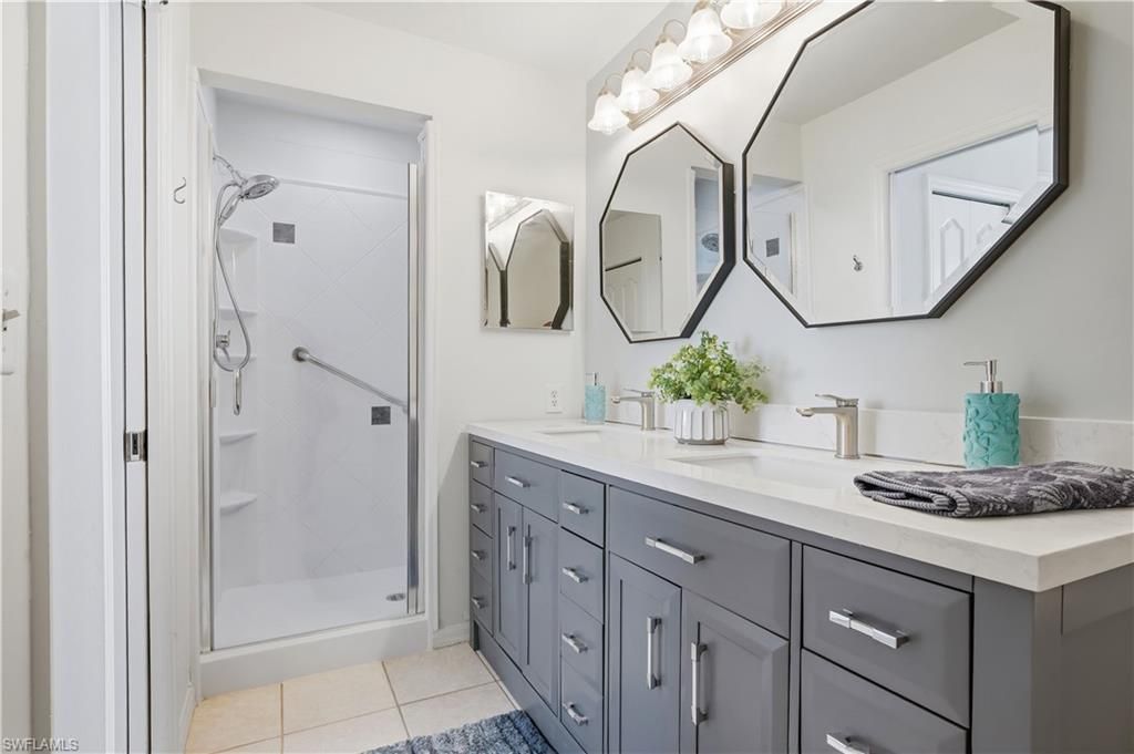 8076 Queen Palm Ln , Unit 424, Fort Myers, FL 33966 Photo