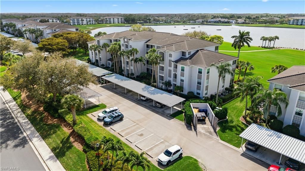 8076 Queen Palm Ln, Unit 424, Fort Myers, FL 33966 Photo