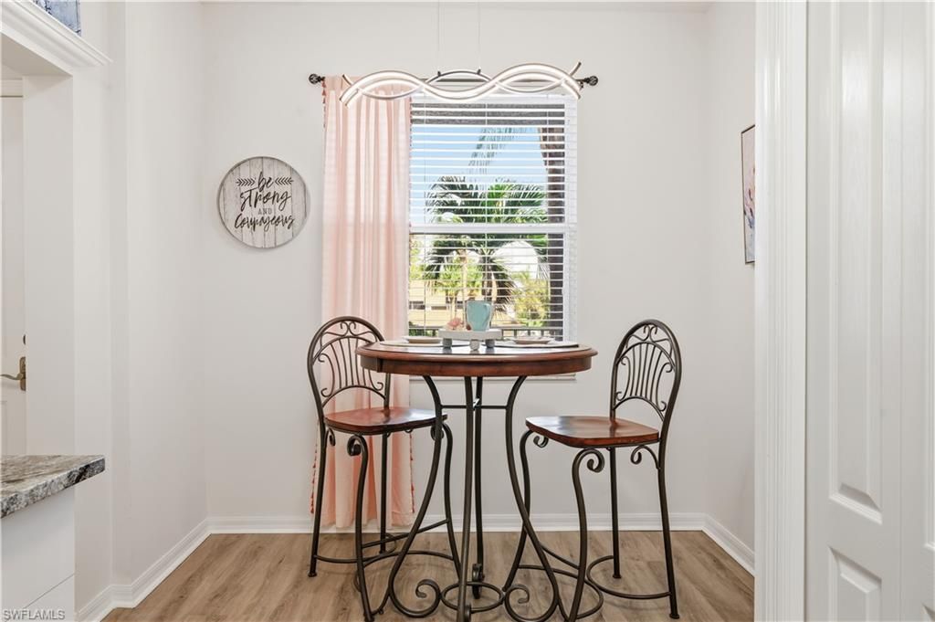 8076 Queen Palm Ln, Unit 424, Fort Myers, FL 33966 Photo