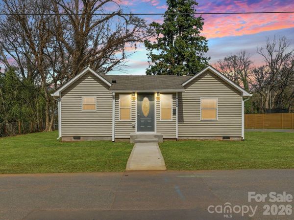 3900 Plainview Road, Charlotte, NC 28208