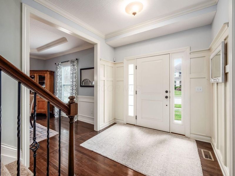 947 Suzanne Way, Blacklick, OH 43004 Photo 2