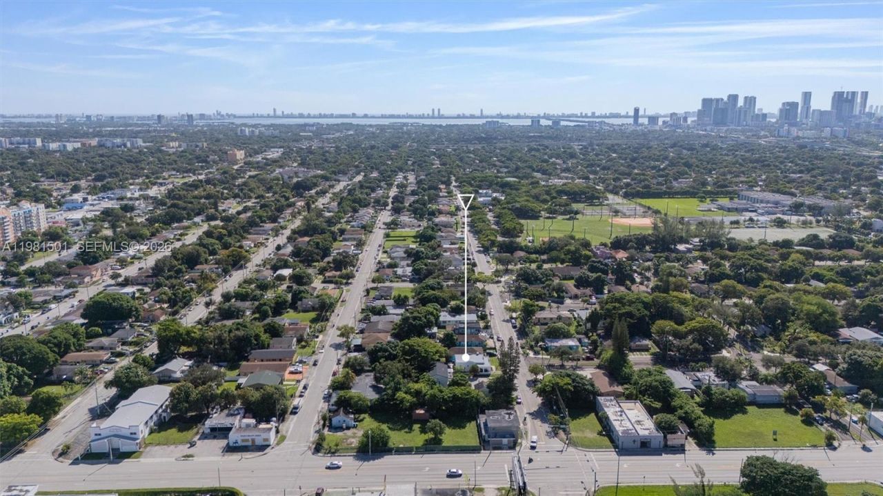 1601 NW 50th St , Miami, FL 33142 Photo