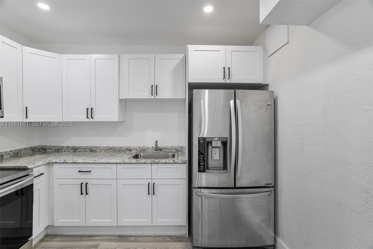 1601 NW 50th St , Miami, FL 33142 Photo